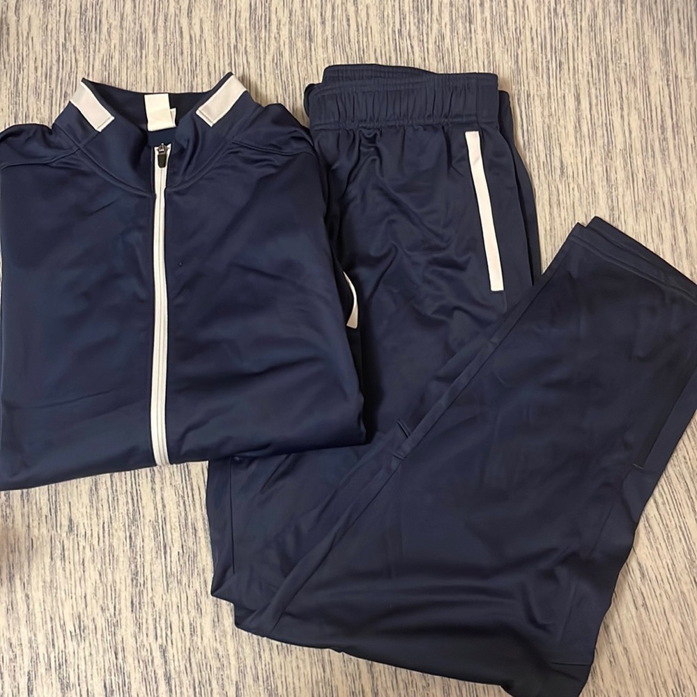 Mens navy and white tracksuit